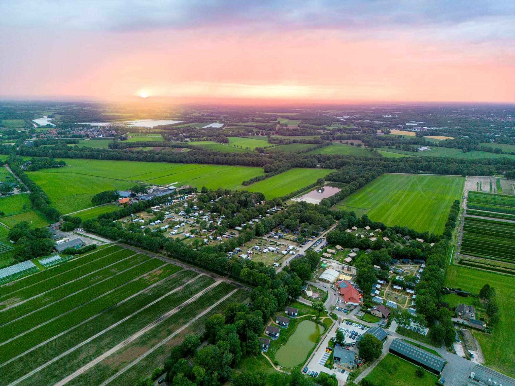 فندق Glamping Twente دينيكامب المظهر الخارجي الصورة